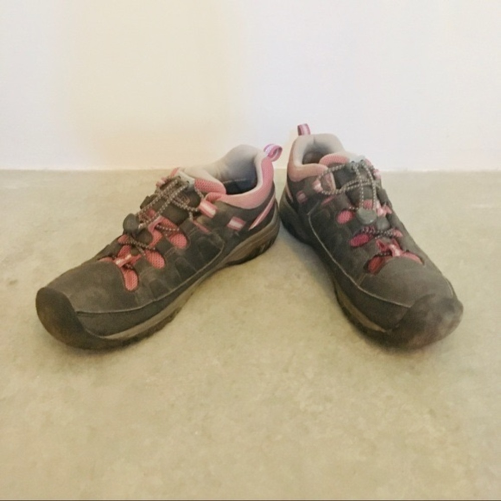 Keen girls kids hiking shoes
